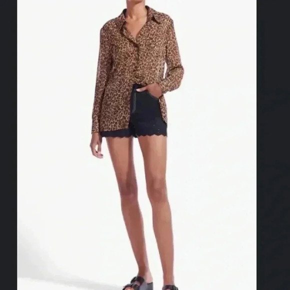 🆕 STAUD Noemie Embroidered Denim Shorts - Picture 1 of 6